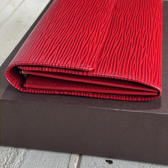 Louis Vuitton Epi Red Long Wallet ✅COA Included - Picture 4 of 16